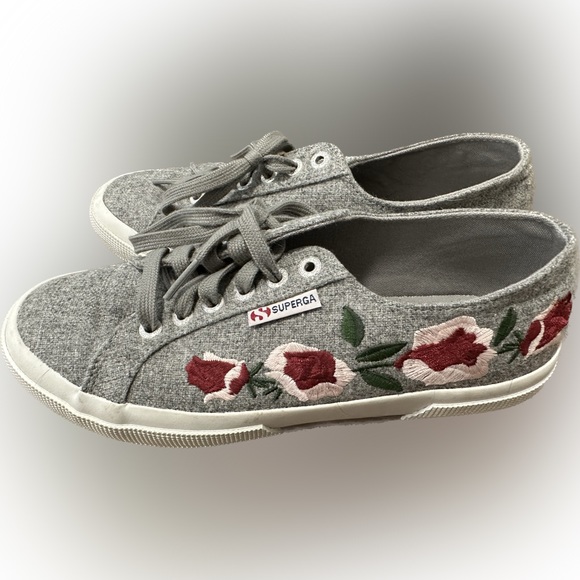 Superga Wool Floral-Appliqué Sneakers - Picture 2 of 5